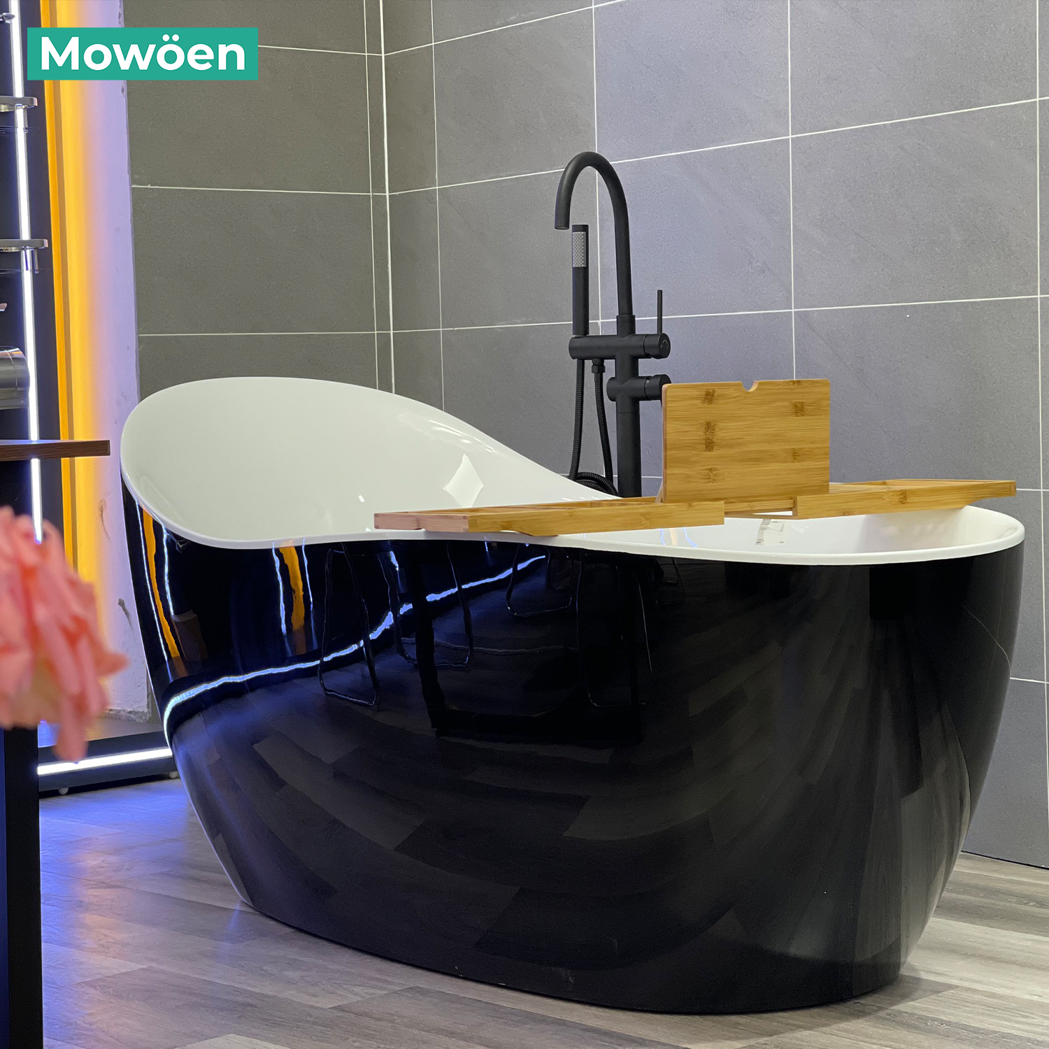 Bồn tắm massage Mowoen MW8213-170WB.MS nhập khẩu