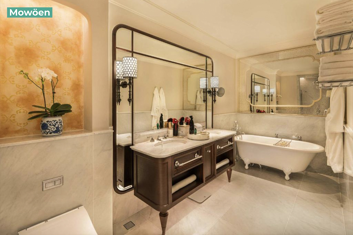 Bồn tắm tân cổ điển Mowoen tại khách sạn Sofitel Legend Metropole Hà Nội Bồn tắm tân cổ điển Mowoen tại khách sạn Sofitel Legend Metropole Hà Nội