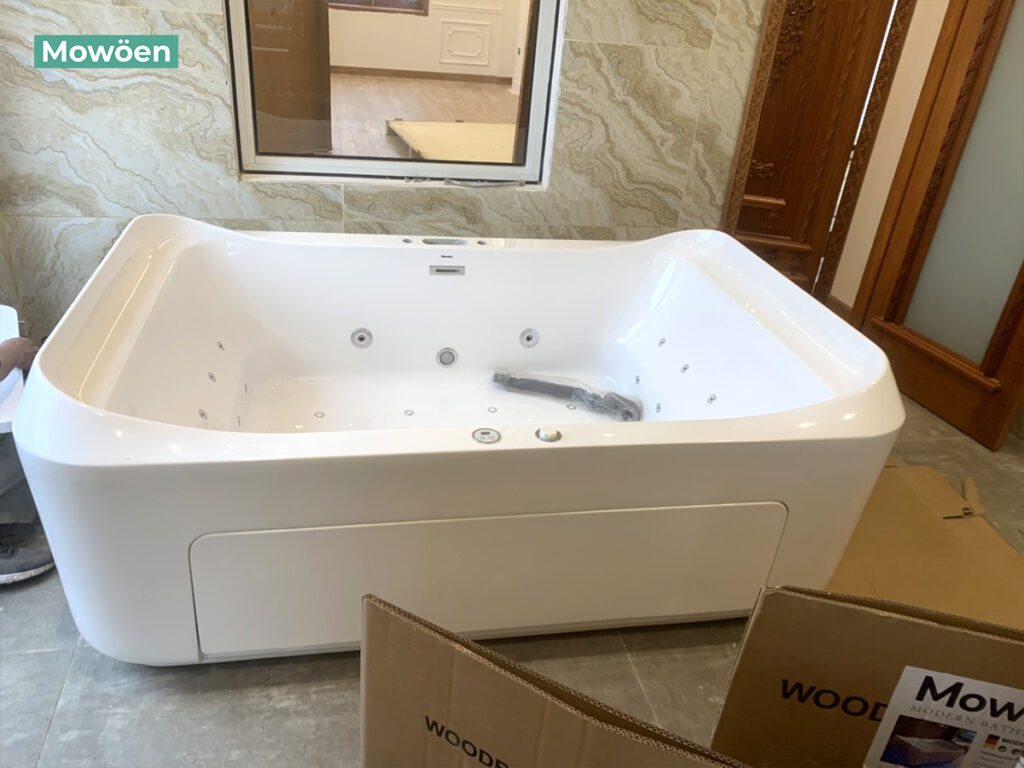 Hoàn thiện bồn tắm massage Mowoen tại biệt thự tân cổ điển Đan Phượng 3 Hoàn thiện bồn tắm massage Mowoen tại biệt thự tân cổ điển Đan Phượng, Hà Nội