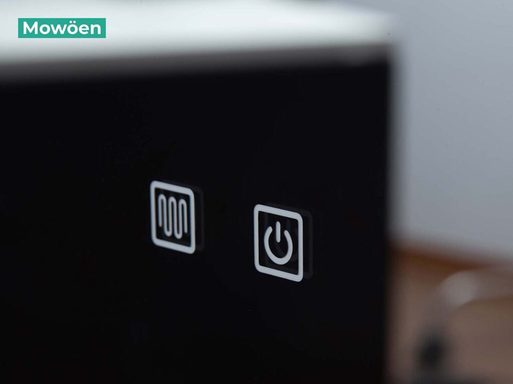 Các tiêu chí chọn mua tủ gương phòng tắm cho gia đình 5 Điều khiển cảm ứng trên tủ gương phòng tắm Lavabo Mowoen