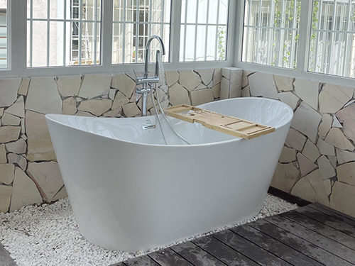 Tân trang phòng tắm sang trọng cùng bồn tắm nằm Mowoen MW8207B